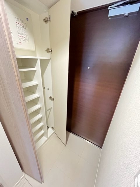 新宿区新小川町のマンション