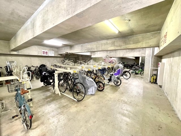 豊島区高田２丁目のマンション