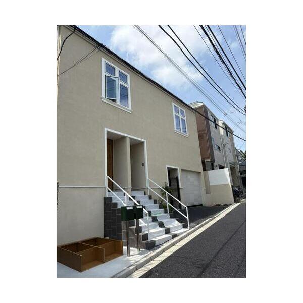 AVON　HOUSE　KOHINATA