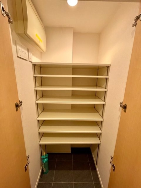 千代田区神田三崎町３丁目のマンション