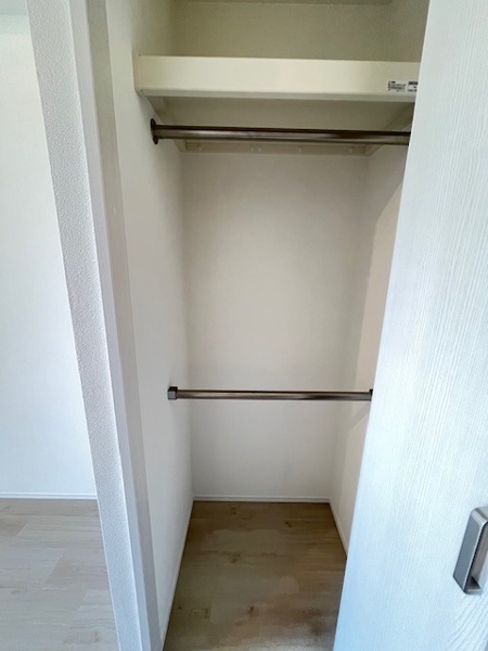 新宿区市谷本村町のマンション