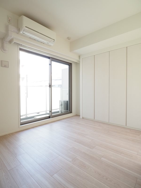 新宿区新小川町のマンション