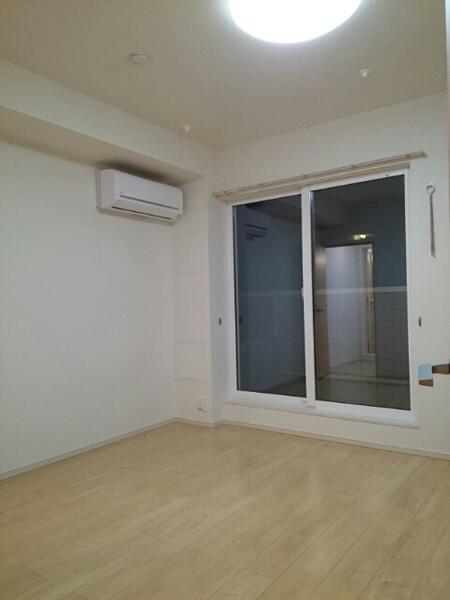 新宿区富久町のアパート