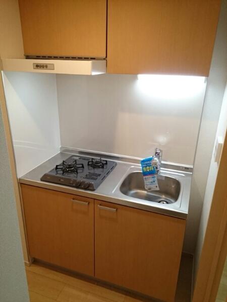 新宿区富久町のアパート