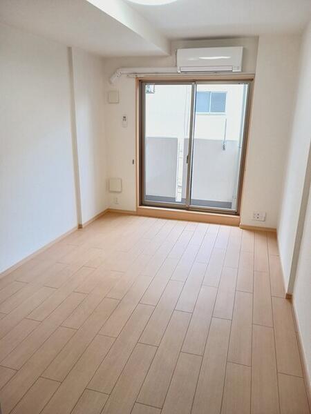 新宿区西早稲田１丁目のマンション