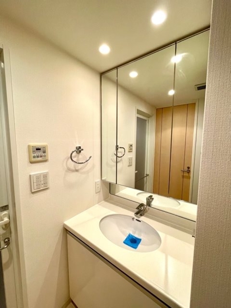 千代田区神田三崎町３丁目のマンション