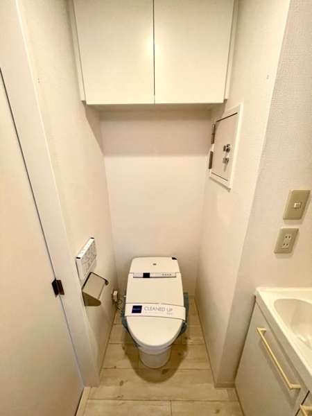 新宿区市谷薬王寺町のマンション