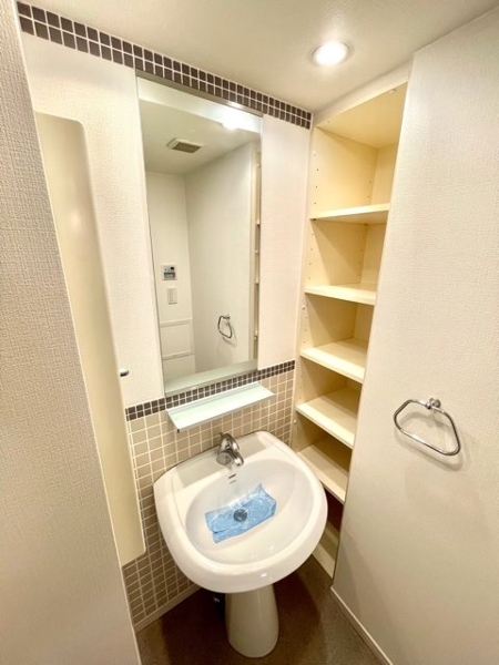 千代田区神田神保町２丁目のマンション