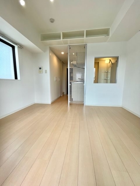 新宿区市谷薬王寺町のマンション