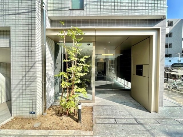 新宿区新小川町のマンション