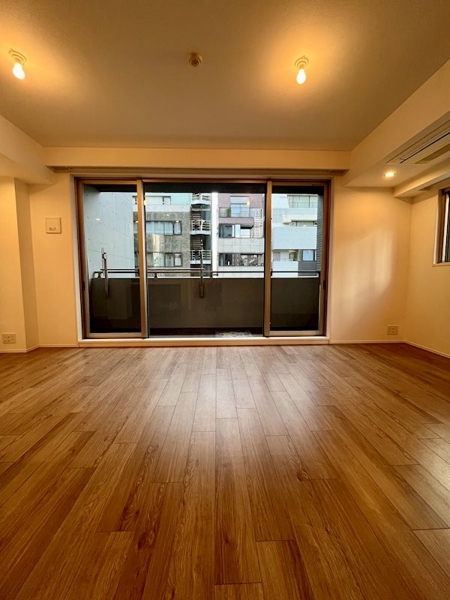 千代田区神田三崎町３丁目のマンション