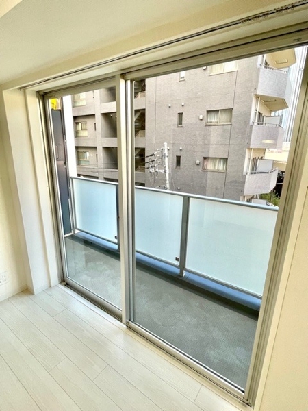 千代田区神田神保町３丁目のマンション