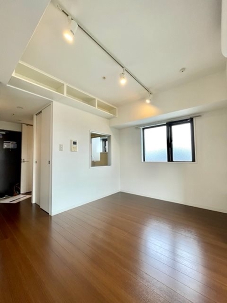 新宿区市谷薬王寺町のマンション