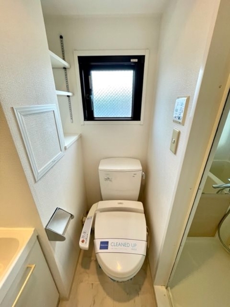 新宿区市谷薬王寺町のマンション