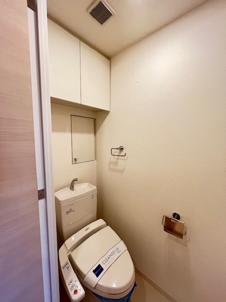 新宿区市谷砂土原町２丁目のマンション