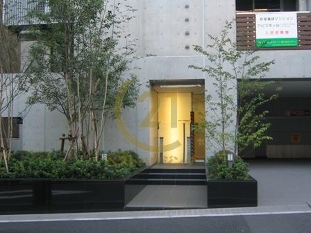 新宿区市谷砂土原町２丁目のマンション