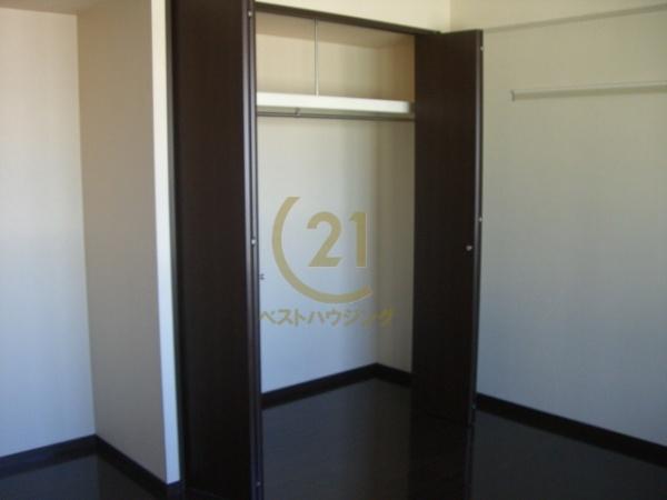 新宿区市谷砂土原町２丁目のマンション