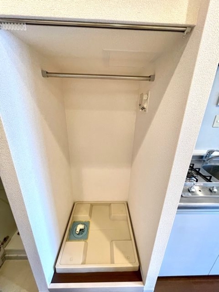新宿区市谷薬王寺町のマンション