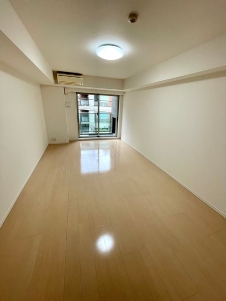 新宿区市谷砂土原町２丁目のマンション