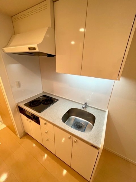新宿区市谷砂土原町２丁目のマンション