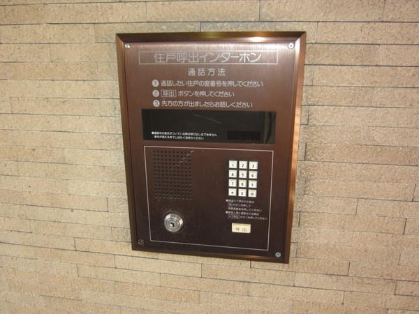 カスティール・タナベ