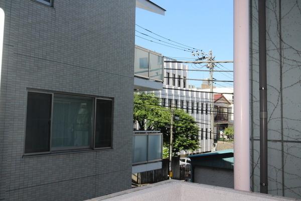 横浜市神奈川区青木町のマンション