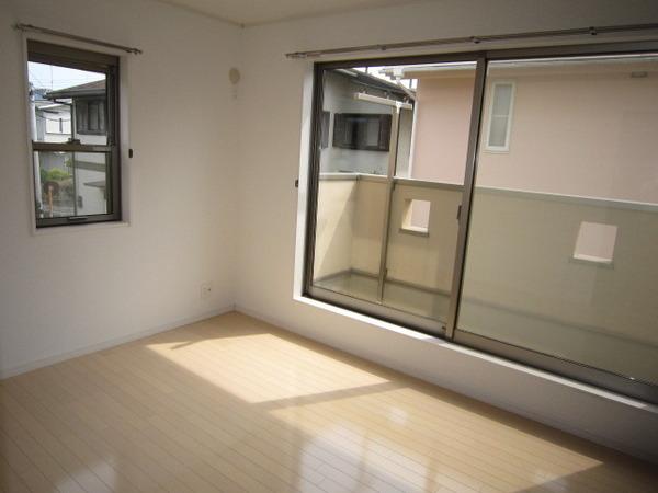 岡村７丁目テラスハウス