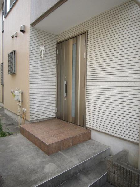 岡村７丁目テラスハウス