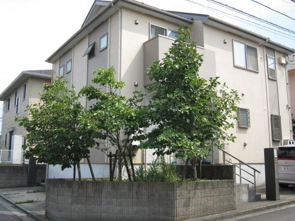 岡村７丁目テラスハウス