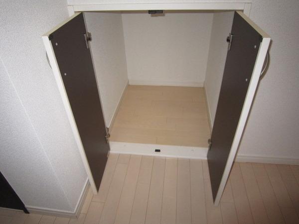 岡村７丁目テラスハウス