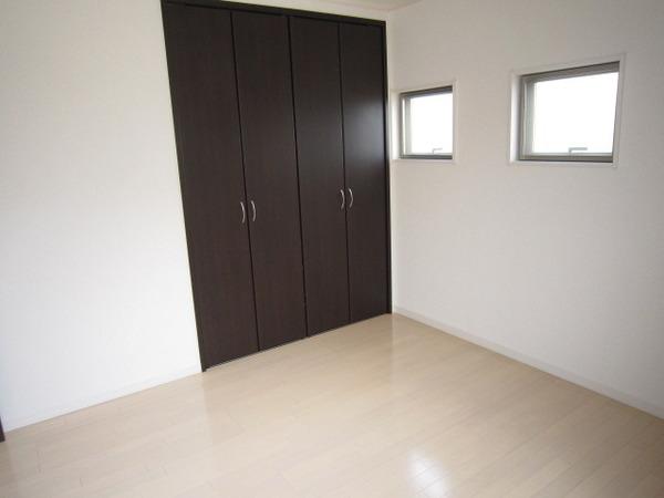 岡村７丁目テラスハウス