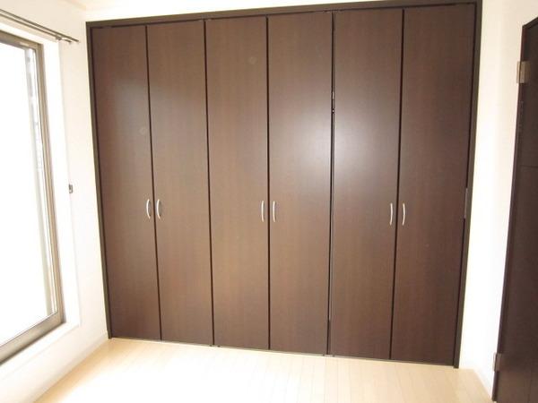 岡村７丁目テラスハウス
