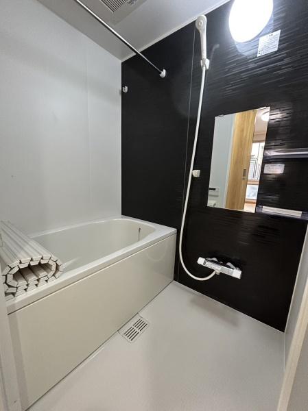 横浜市南区二葉町２丁目のマンション