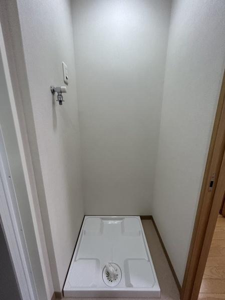 横浜市南区二葉町２丁目のマンション