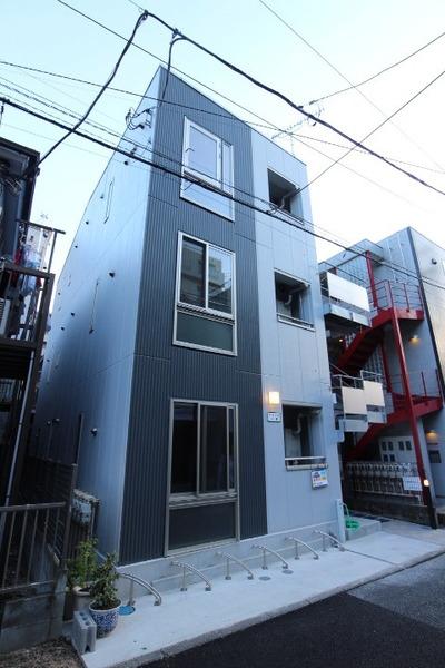 横浜市南区二葉町２丁目のマンション