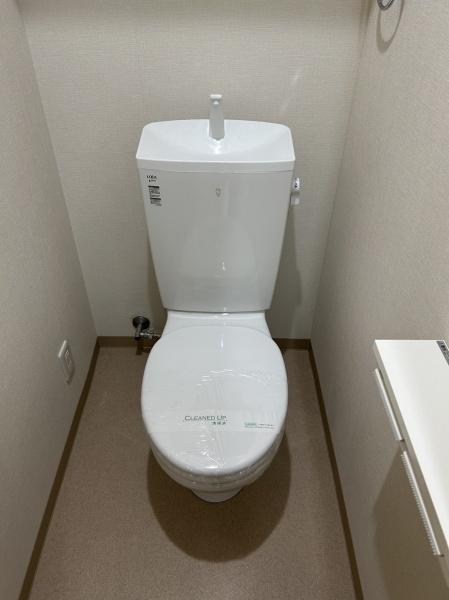 横浜市南区二葉町２丁目のマンション