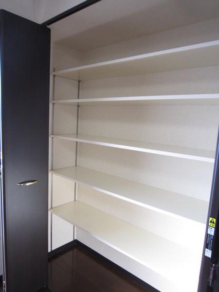 グリフィン横浜・東口弐番館