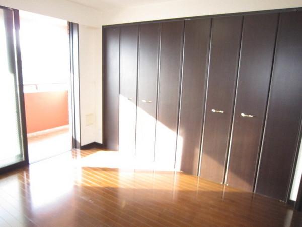 グリフィン横浜・東口弐番館