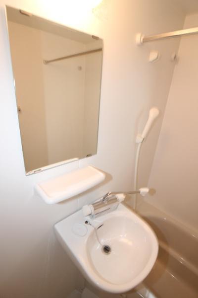 ＮＩＳ鶴見アパートメント