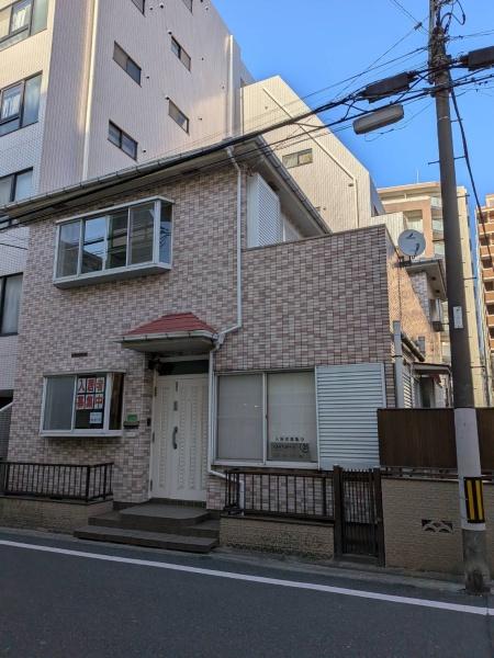 新川町１丁目貸家