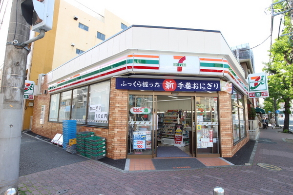 日神パレス吉野町(セブンイレブン横浜南吉田町4丁目店)
