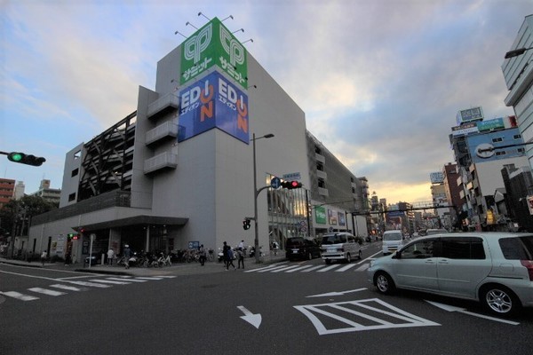 スカイコート横浜真金町(サミットストア横浜曙町店)