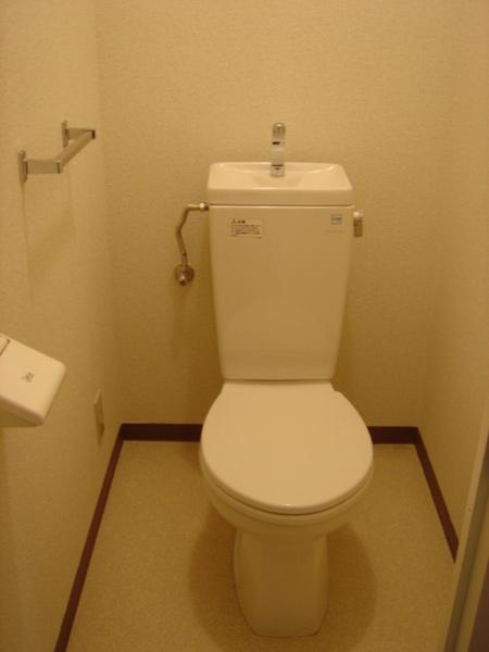 横浜市南区白妙町４丁目のマンション