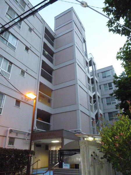 大倉山第２コーポラスＥ棟