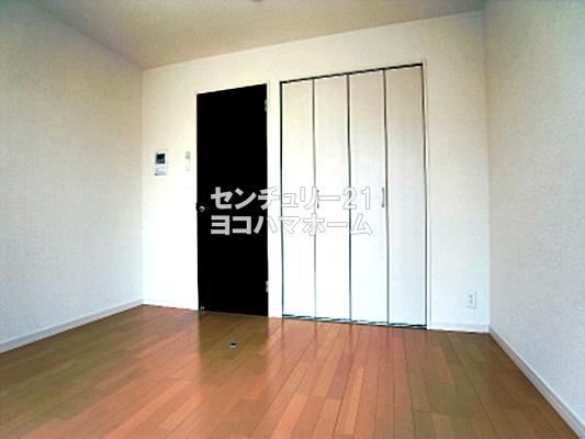 リブリ・三ツ沢フラッツ