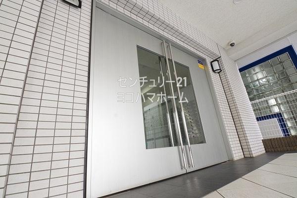 ラ・シード東神奈川駅前