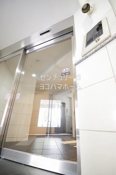 ラ・シード東神奈川駅前
