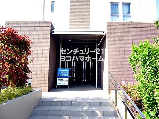 スタイリオ妙蓮寺