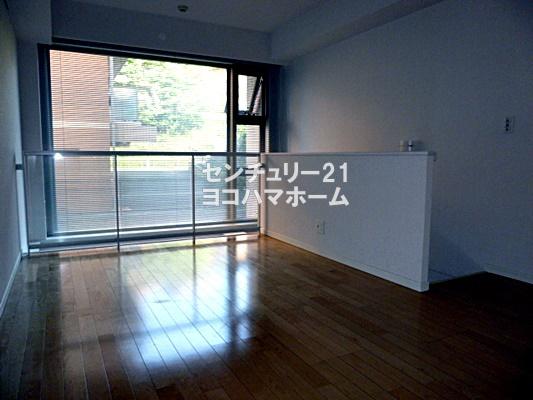 スタイリオ妙蓮寺