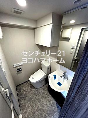 AZEST関内